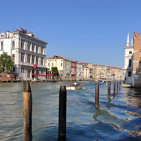 Alloggi Serena Bed and Breakfast Βενετία