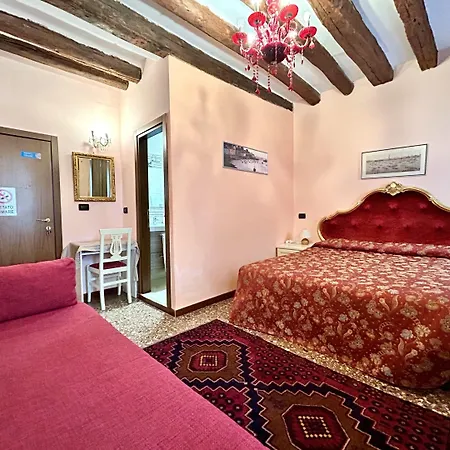 Bed & Breakfast Alloggi Serena Venetië