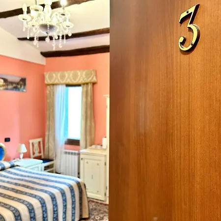 Alloggi Serena Bed & Breakfast Venedig