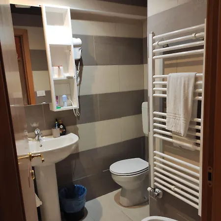 Alloggi Serena 3*
