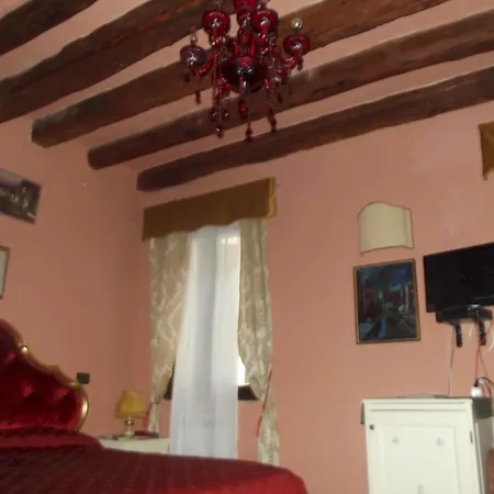 Bed & Breakfast Alloggi Serena 5*