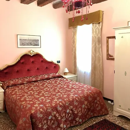 Bed & Breakfast Alloggi Serena 2*